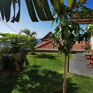 https://studio-tropical.madeira-islandshotels.com