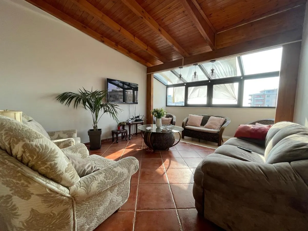 Venus - Cozy Apt With Terrace location