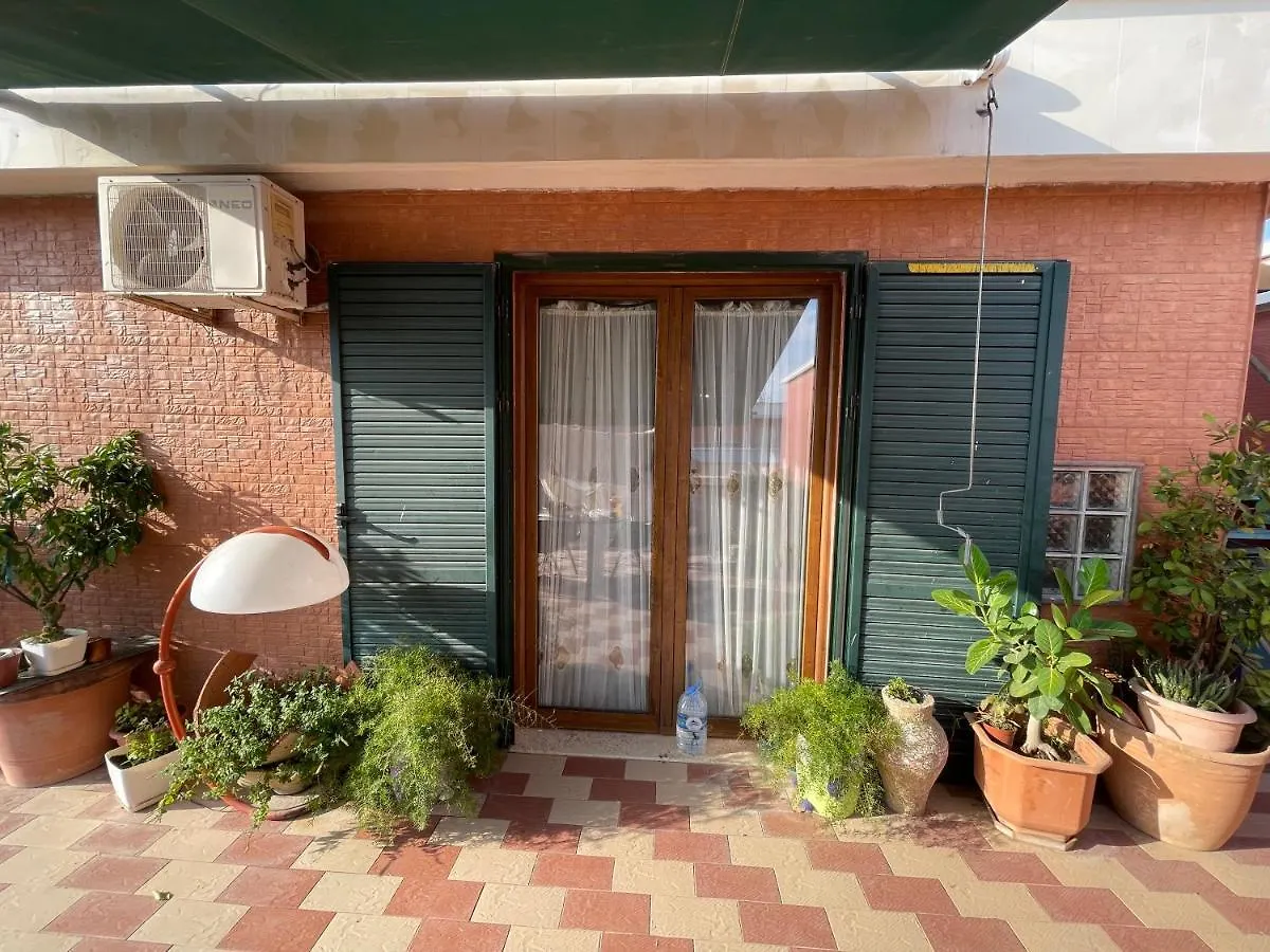 Venus - Cozy Apt With Terrace Vlorë Apartamento