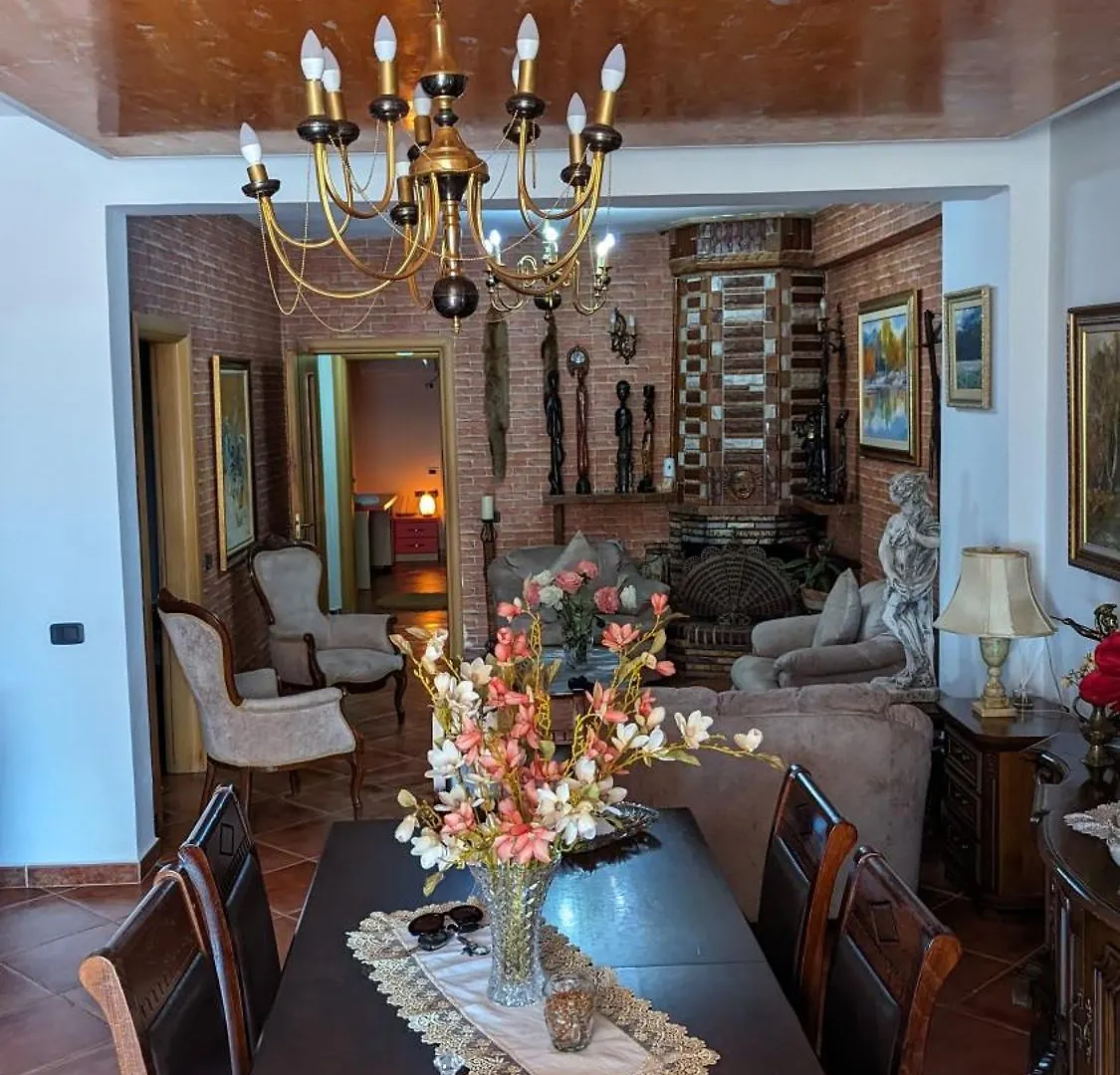 Venus - Cozy Apt With Terrace Vlorë