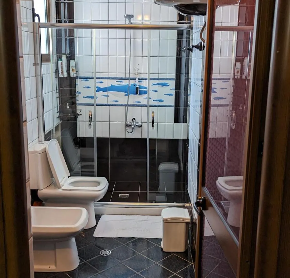 Venus - Cozy Apt With Terrace Vlorë