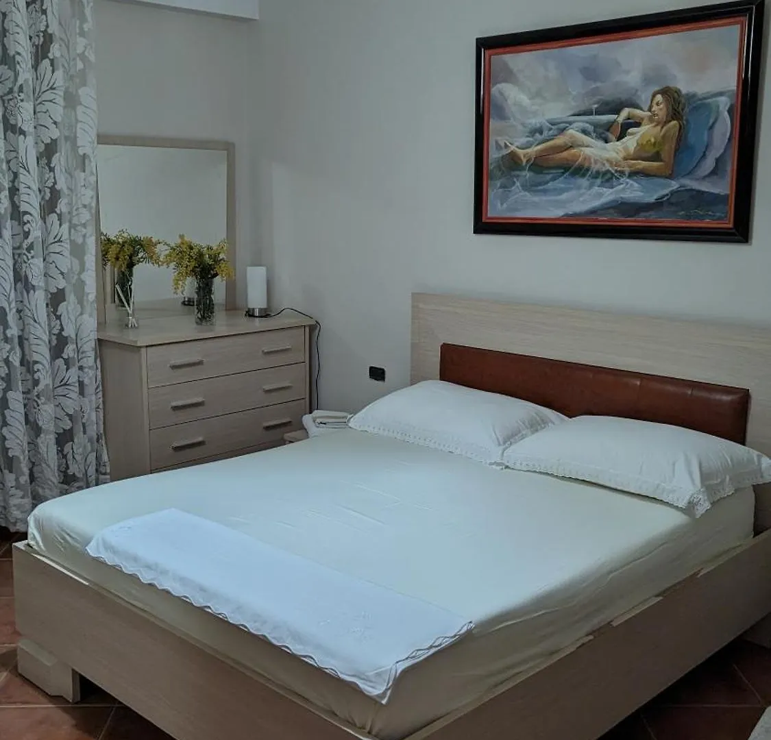 Venus - Cozy Apt With Terrace Vlorë Apartamento